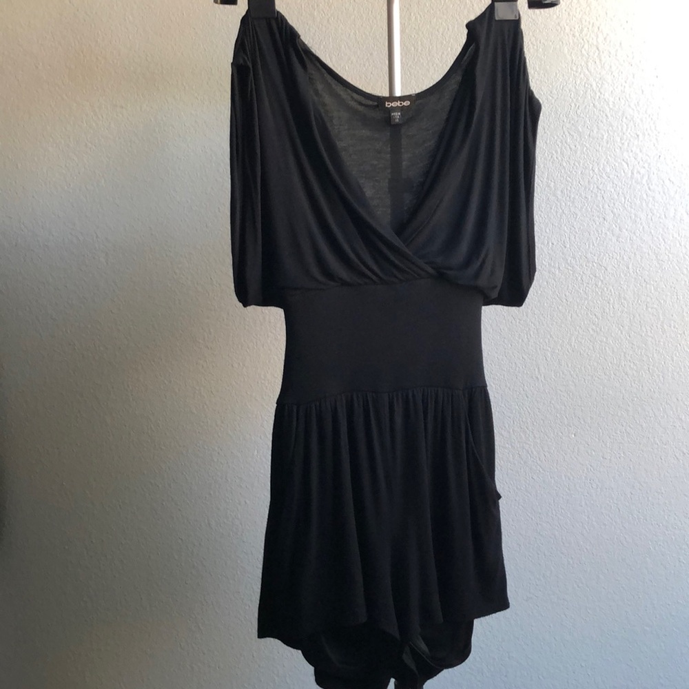 Bebe women’s XS Black Romper Cocktail Party Casual Chic.